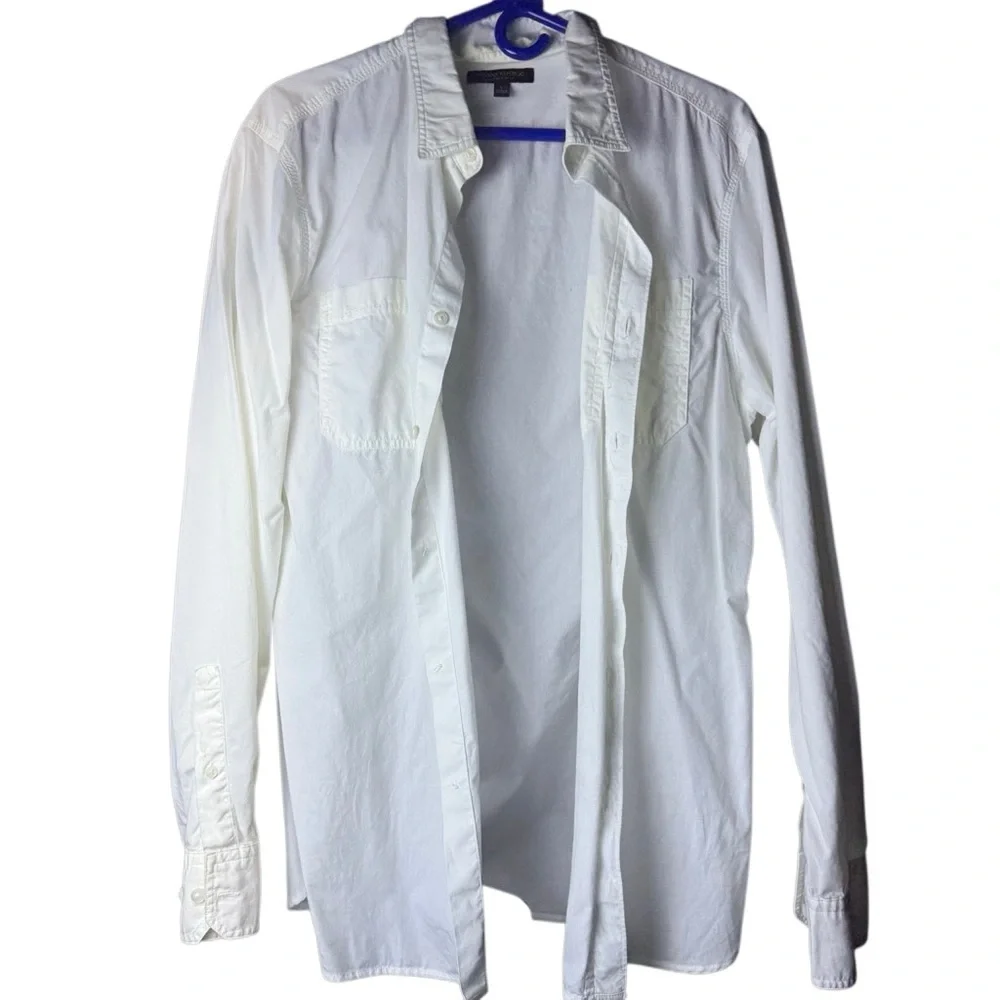 Banana Republic Men's White Button Down Shirt